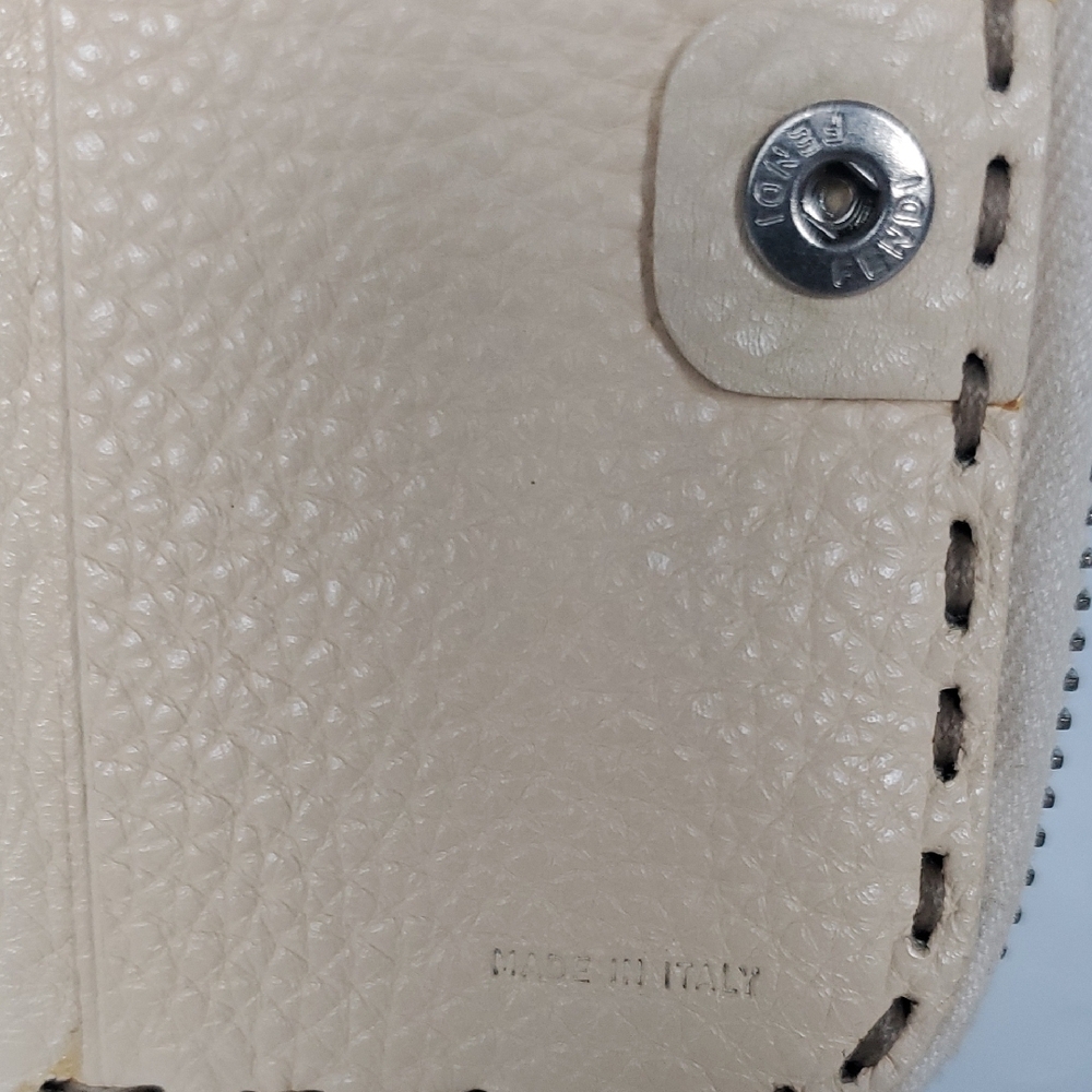 FENDI Selleria Cream Leather Wallet - Picture 5 of 15